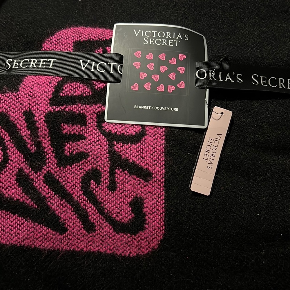 NWT Victoria’s Secret blanket